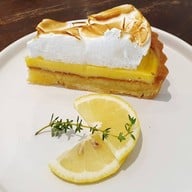 CHOM Cafe & Restaurant