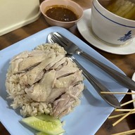 เมนูของร้าน ข้าวมันไก่ 888 สามแปด พัฒนาการ