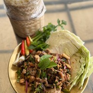 เมนูของร้าน ส้มตำพรหมลิขิต