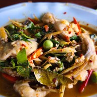 แพอารยา