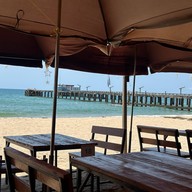 เจ๊ยินดี ซีฟู้ด