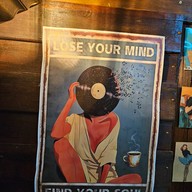 ร้านลมละไม @บางเสาธง -