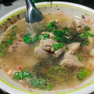 เมนูของร้าน ร้านน้องโยลาบยโส