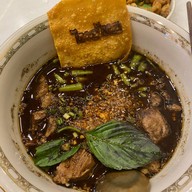 เมนูของร้าน ไทยไทย MBK