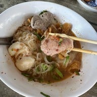 เมนูของร้าน เส้นสยาม ก๋วยเตี๋ยวต้มยำสุโขทัย สายไหม