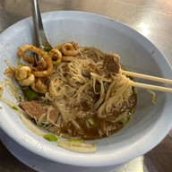 โกชารสเด็ด เนื้อตุ๋นไก่ตุ๋น