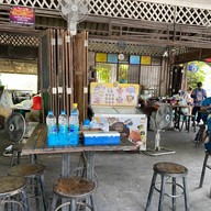 ก๋วยเตี๋ยวเรือคลองสระบัว