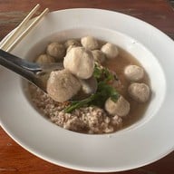 ก๋วยเตี๋ยวป้าปาด ลพบุรี
