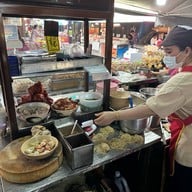 เจ็กอ้าว บะหมี่เกี๊ยว สาขา1 , สาขา2