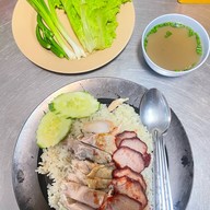 เมนูของร้าน โก้ต้าข้าวมันไก่