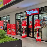 บรรยากาศ Tops Daily Noble Khukhot