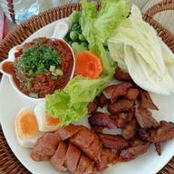 กินข้าวบ้านแมว -