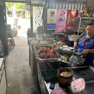 ก๋วยเตี๋ยวป้าปาด ลพบุรี