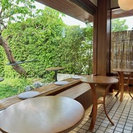 อาร์ทิมิส คาเฟ่ พระประแดง