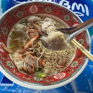 เจ็กอ้าว บะหมี่เกี๊ยว สาขา1 , สาขา2