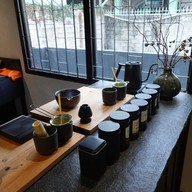Cha Guu-Tea and Eatery