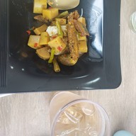 เมนูของร้าน บาร์ขนมจีนบุฟเฟ่ต์ ถนนกาญจนาภิเษก