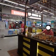 บรรยากาศ Chamchuri Square