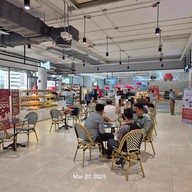 บรรยากาศ Tops Daily Noble Khukhot