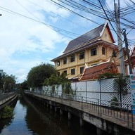 บรรยากาศ วัดบางน้ำผึ้งใน