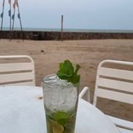 Tumlay Cafe & Bar