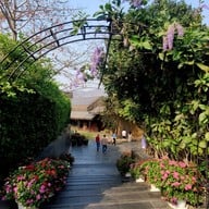 บรรยากาศ Pirom Cafe