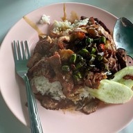 เมนูของร้าน ข้าวหมูแดงโกเยาว์  ท่ากลาง