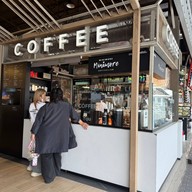 MINIMORE COFFEELISM ท่าน้ำวังหลัง