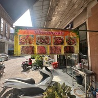 เจ๊กี่ ข้าวหน้าหมูย่าง เตี๋ยวหมูย่าง