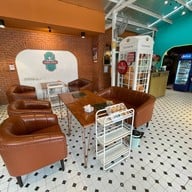 ไทยเลอ บาร์กริล สาขาใหญ่ ถ.จันทน์ 22