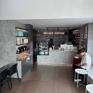 CORNER ROOM.cafe -