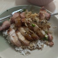 เมนูของร้าน เจ๊กี่ ข้าวหน้าหมูย่าง เตี๋ยวหมูย่าง