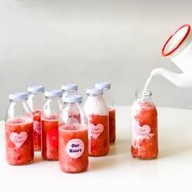 Real Strawberry Milk ถนนกรุงเทพ-นนท์