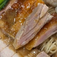 MACHEW'S ROAST เป็ดย่าง หมูแดง หมูกรอบ อาหารฮ่องกง บรรทัดทอง