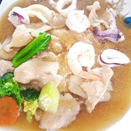 ราดหน้าโกยซีหมี่,ผัดฮกเกี้ยน,คั่วไก่ 1