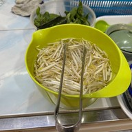 บรรยากาศ สีกุน