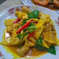 เมนูของร้าน เจี๊ยบ ข้าวต้มโต้รุ่ง