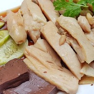 เมนูของร้าน เฉิงฟู่ข้าวมันไก่สิงคโปร์ หนองแขม