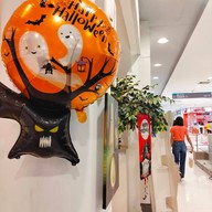 หน้าร้าน Kamu Tea โลตัส นครปฐม
