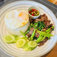 Morning House อาหารเช้าพัทยา สุขุมวิทนาเกลือ ตรงข้ามวัดช่องลม