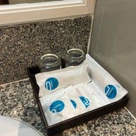 โรงแรมเซ็นทรา บายเซ็นทาราศูนย์ราชการและคอนเวนชันเซ็นเตอร์ แจ้งวัฒนะ