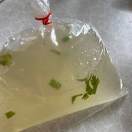 ข้าวมันไก่นายน้อย ซอยลือชา