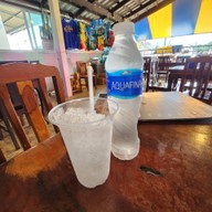 เมนูของร้าน นายเล็ก หอยทอดน้ำตกพลิ้ว