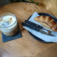 เมนูของร้าน BLACK (Black Specialty Coffee & Slow bar) โครงการ เดอะ ฮับ พหลฯ อารีย์