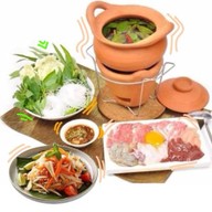 CHICK POP ไก่ทอดเคลือบซอส เมืองนครพนม
