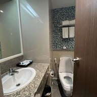 โรงแรมเซ็นทรา บายเซ็นทาราศูนย์ราชการและคอนเวนชันเซ็นเตอร์ แจ้งวัฒนะ