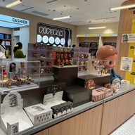 บรรยากาศ POP MART 台北三創店