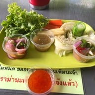 ร้านข้าวหมูทอด