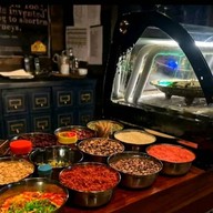 Charcoal Indian Tandoor Grill & Mixology - สุขุมวิท 11 อโศก