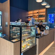 บรรยากาศ Cafe’ Yimdai กองบัญชาการกองทัพไทย